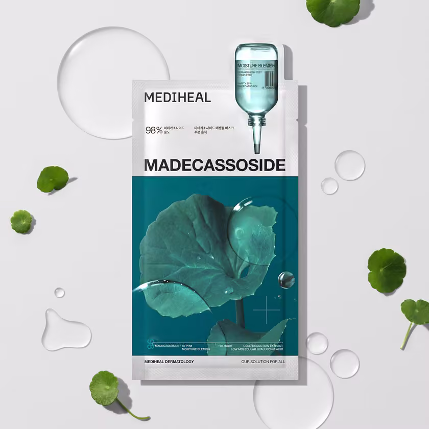 Sachet with centella leaves and essence droplets.