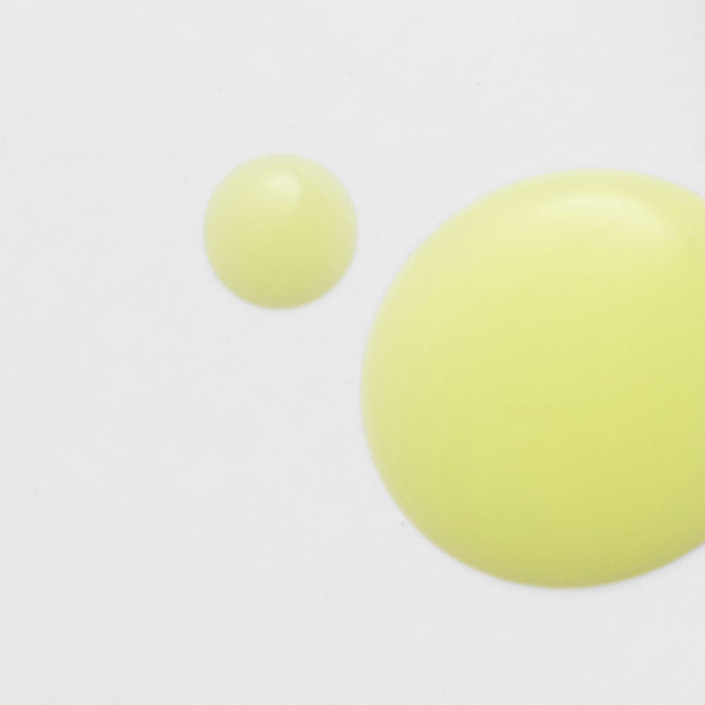 Yellow serum texture.