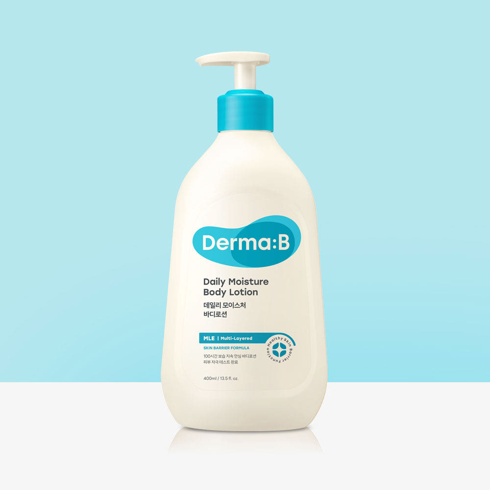 Derma:B Daily Moisture Body Lotion 400 ml with the current turquoise oval logo on a pale blue background