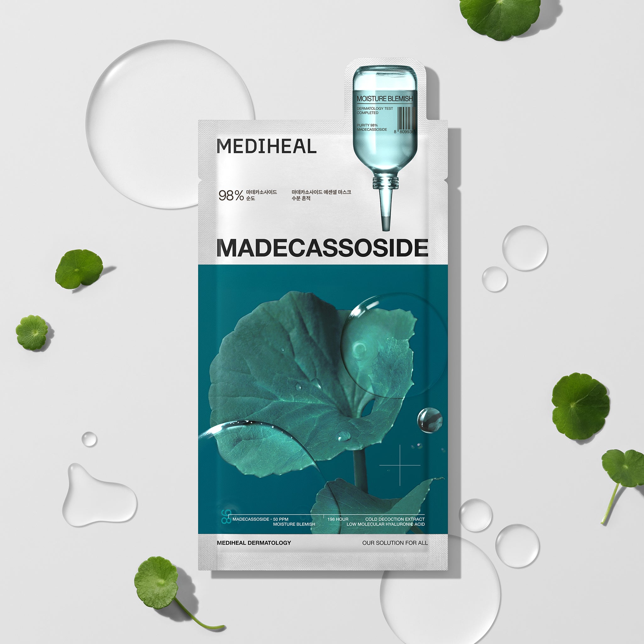 Sachet with centella leaves and essence droplets.